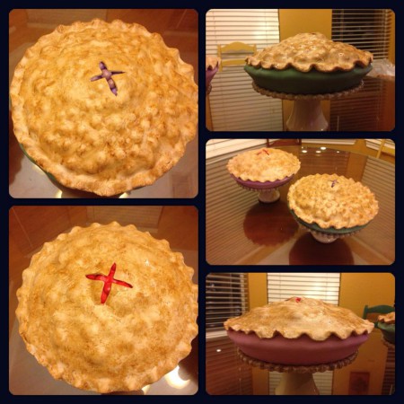 Thanksgiving cakes that appear like pie, but are really cakes.